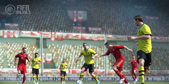 《FIFA12》游戏任意球踢法攻略（掌握精准角度与力度）  第1张